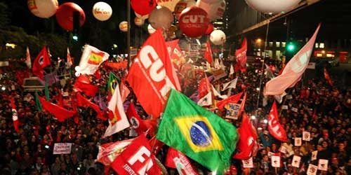 Mais uma vez, Câmara dos Deputados tenta calar manifestações populares de rua